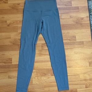 Lululemon Align 28”